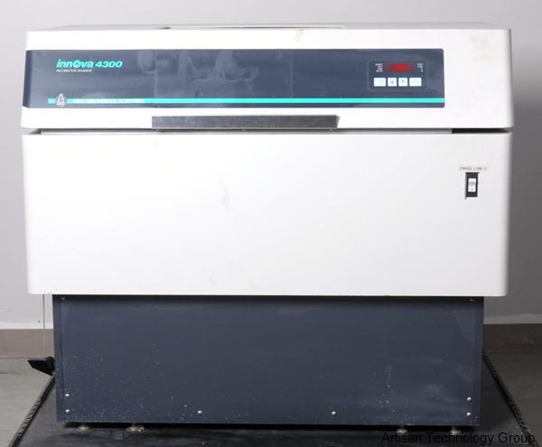 Eppendorf / New Brunswick Scientific Innova 4300 Large Capacity Incubator Shaker