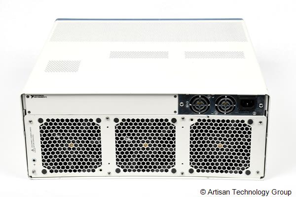 NI PXIe-1084 (18-Slot (17 Hybrid Slots), Up to 4 GB/s PXI Chassis) |