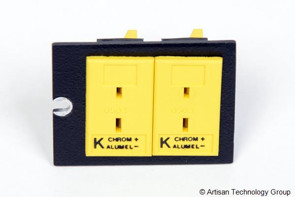 NI 184736-02 Configurable Signal Conditioning Enclosure Minithermocouple, K-Type (2 Included) Square Connectors