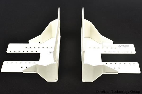 NI 778948-01 PXI-103x and PXIe-107x 4-Slot 3U PXI Chassis Rack Mount Kit