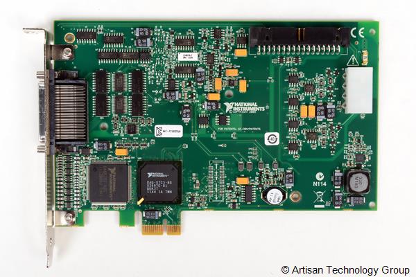 その他 National Instruments PCI-6110 National Instruments PCI-6110 NI DAQ Card 4ch 5MS/sec