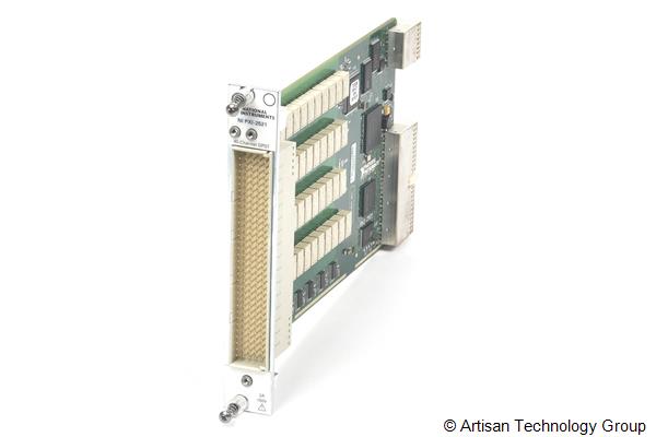 NI PXI-2521 40-Channel DPST Relay Module