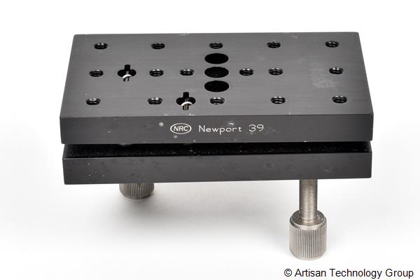 Newport 39 Two-Axis Tilt Platform