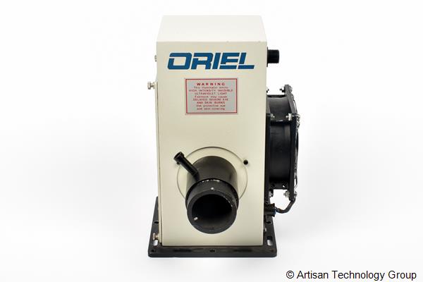 Oriel 66181 Quartz Tungsten Halogen Lamp Housing