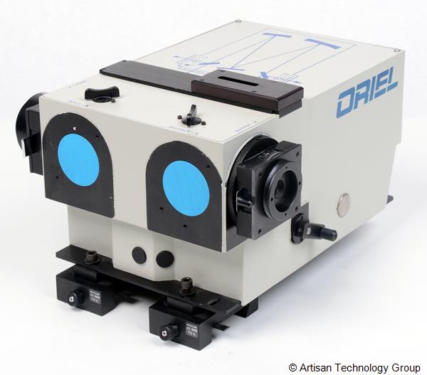 Oriel 77200 1/4 m Monochromator