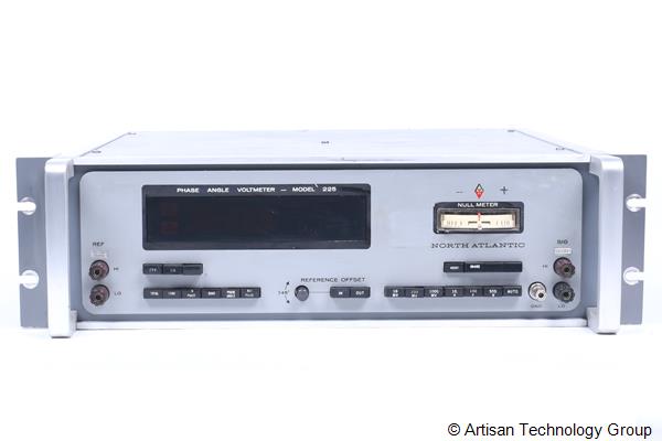 North Atlantic 225 Phase Angle Voltmeter