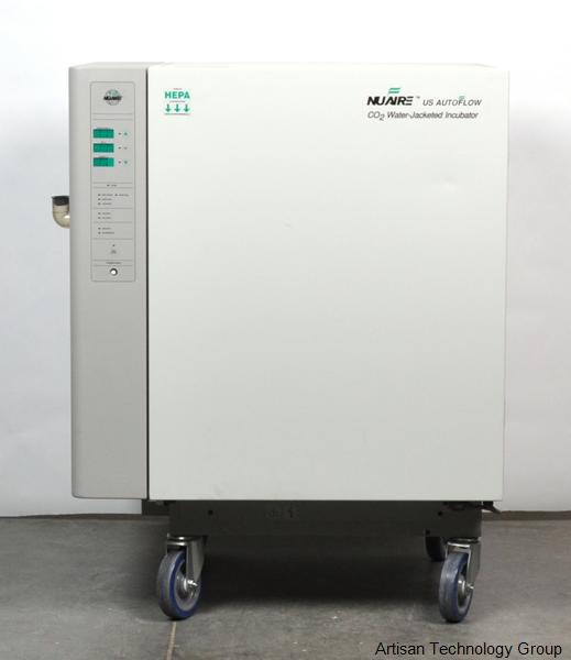 NuAire NU-4850 US Autoflow Water Jacket Humidified CO2 Incubator