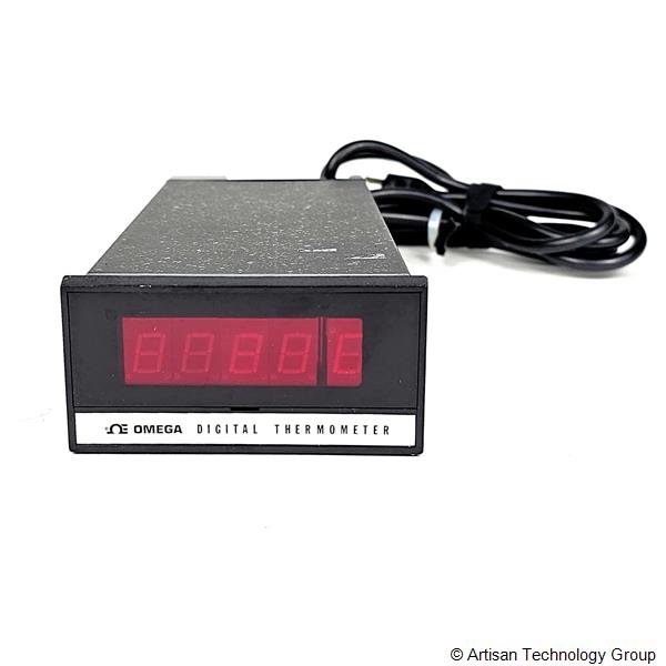 OMEGA 2160AR Digital Thermometer