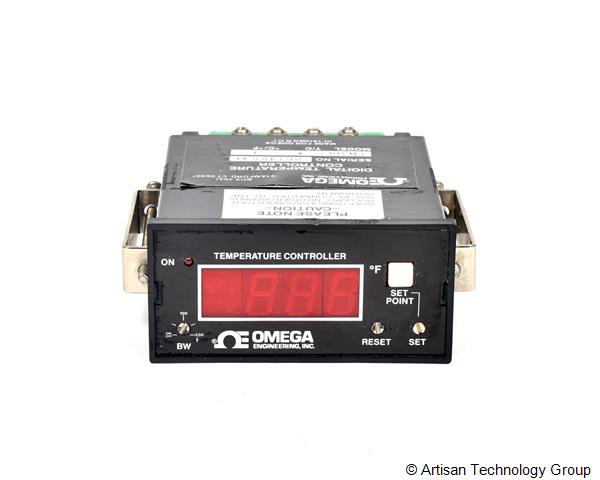OMEGA CN310-K-F Digital Temperature Controller