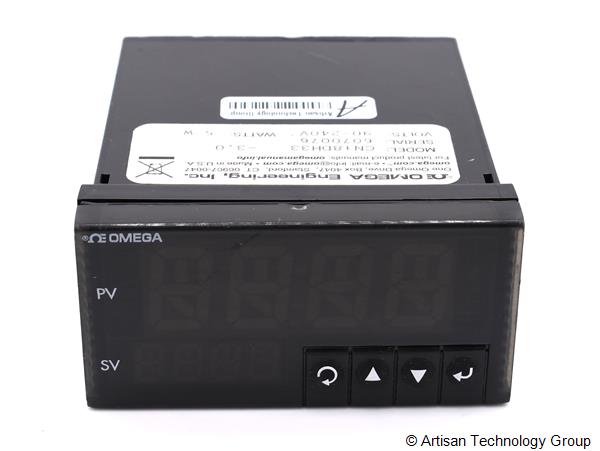 OMEGA CNi8DH33 Temperature and Process Controller