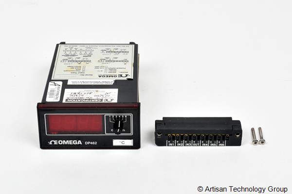 OMEGA DP462 Digital Panel Thermometer for Thermocouple