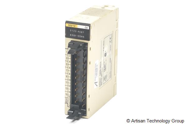 OMRON C200H-OD212 Output Module