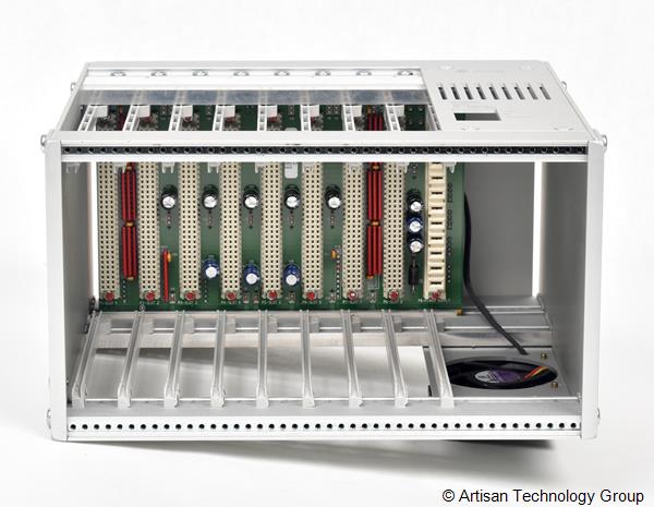 Delta Tau UMAC 8-Slot Chassis