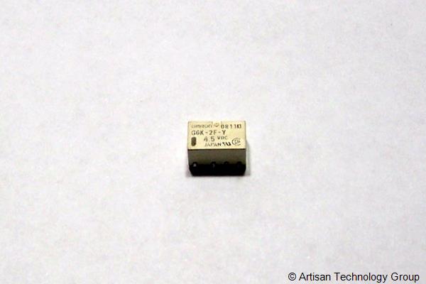 OMRON G6K-2F-Y Surface Mounting Relay (Set of 2)