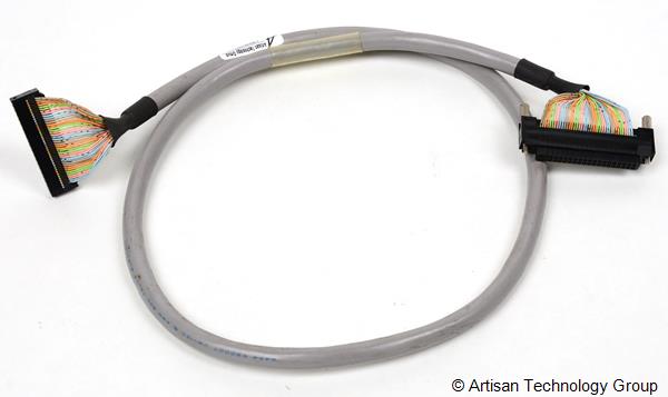 OMRON XW2Z-100B Screw Terminal Block Cable