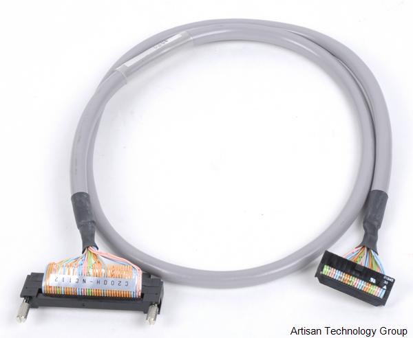 OMRON XW2Z-100J-A1 Position Control Unit Connecting Cable