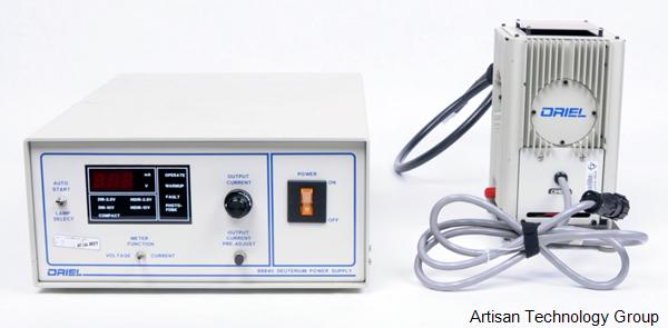 Oriel 68840 Deuterium Lamp Power Supply w/Series Q Lamp Housing