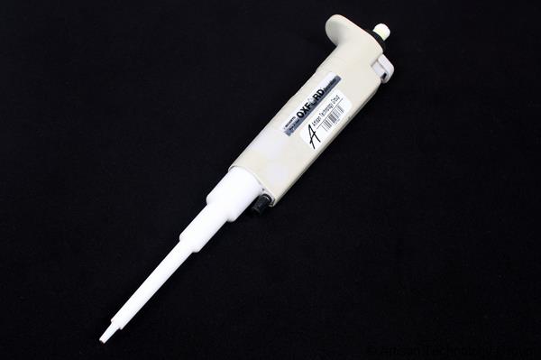 Oxford Lab Products OB-10 Single Channel BenchMate Pipette