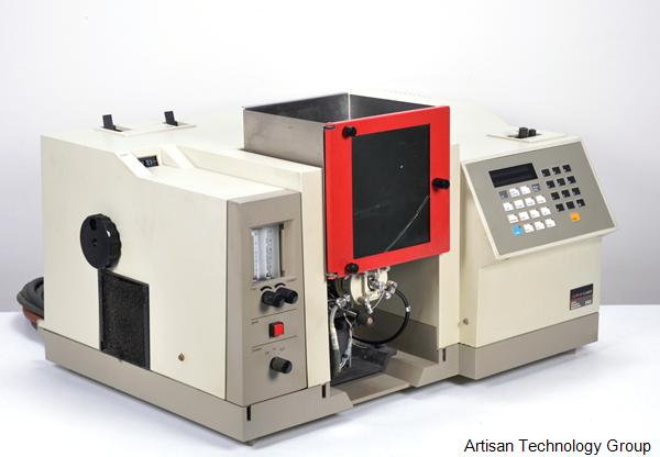 Perkin Elmer 3100 Atomic Absorption Spectrometer