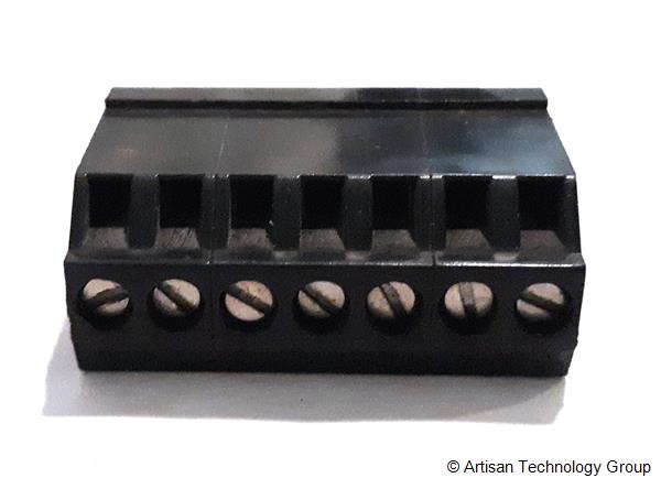 Phoenix Contact 7-Contact Terminal Block Connector