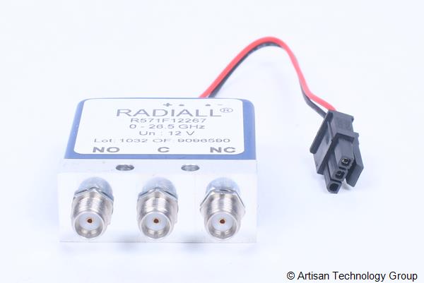 Radiall R571F12267 SPDT Switch