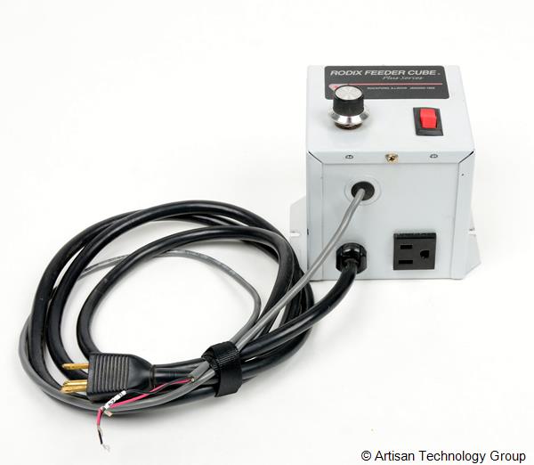 Rodix FC-40 Plus Vibratory Feeder Cube