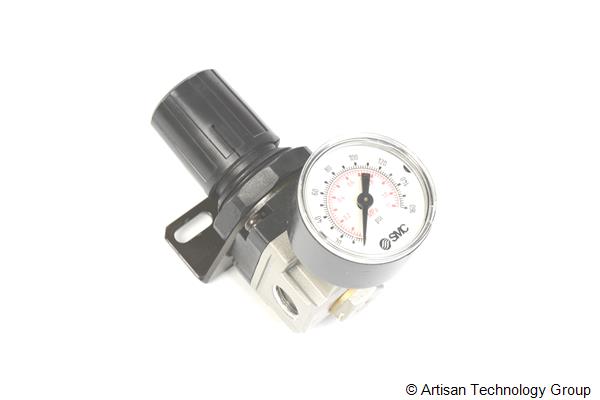 SMC NAR2000-N02 Pressure Regulator