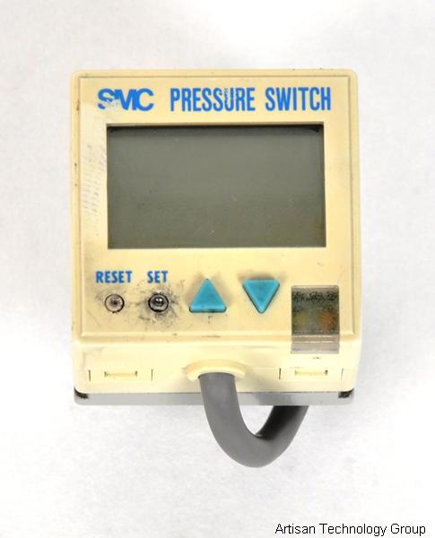 SMC ZSE4-T1-65 LCD Readout Digital Pressure Switch for Vacuum