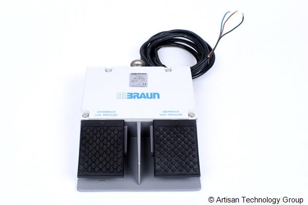 Schmersal 82.1.05.9.29 Mbraun Foot Pedal Control Switch