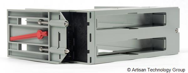 Schneider Electric P0400DL Y-Adapter