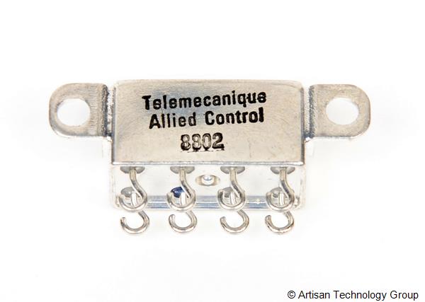 Telemecanique M39016/6-107L Mil-Aero Half-Size Relay