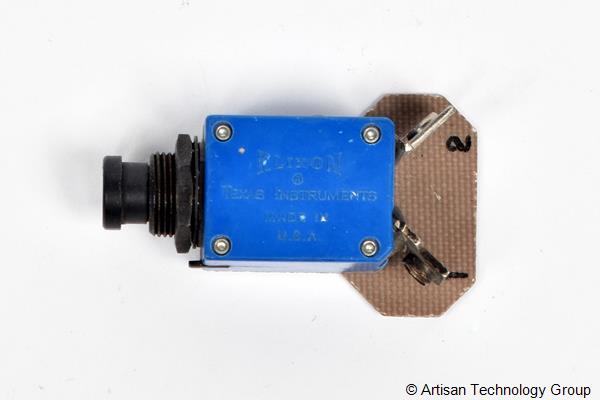 Sensata Technologies 2TC47-2 Klixon Aircraft Circuit Breaker