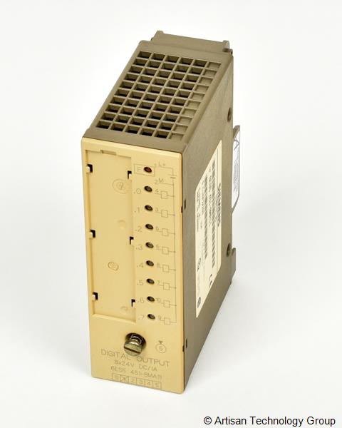Siemens 6ES5 451-8MA11 Simatic S5 Digital Output Module