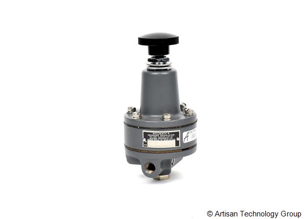 Moore 40-30 Nullmatic Pressure Regulator