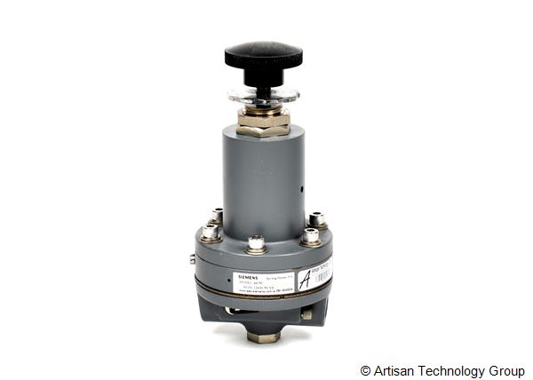 Moore 44-50 Sub-Atmospheric Nullmatic Pressure Regulator