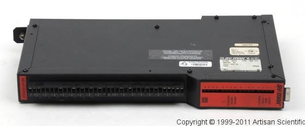 Square D SY/MAX ROM-271 16 Function Isolated Relay Output Module