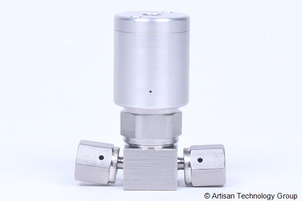 Valve à Diaphragme Swagelok 6LVV-DPFR4-P1-C - Normalement Fermée, Raccord 1/4 FVCR - Occasion