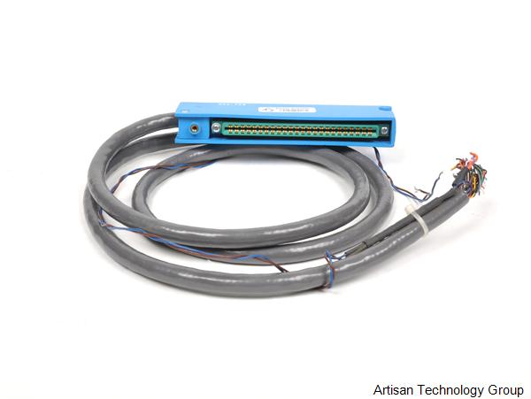 CDS 53A-725 Hooded Adapter Cable