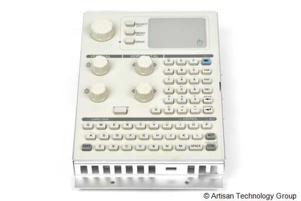 Tektronix 679-3487-01 Keypad and Trackpad