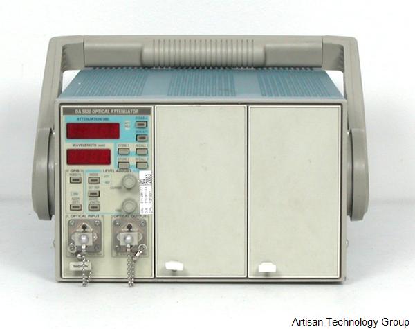 Tektronix OA5022 Optical Attenuator and TM5000 Power Module