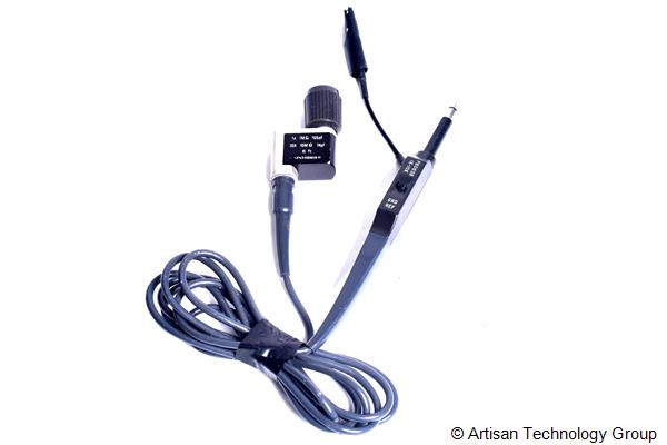Tektronix P6063B Switchable Attenuation Probe