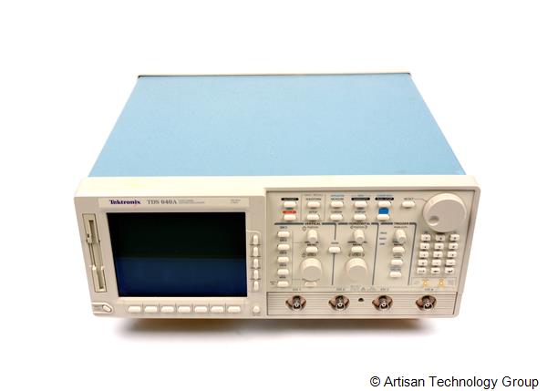 Tektronix TDS640A Four Channel Digital Real-Time Oscilloscope