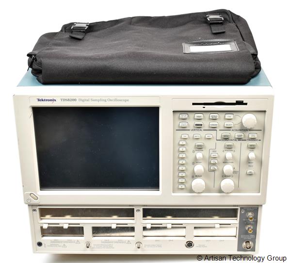 Tektronix TDS8200 Digital Sampling Oscilloscope
