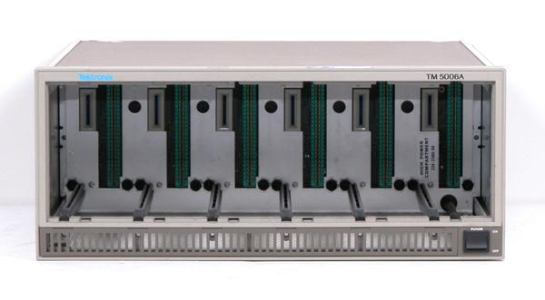 Tektronix TM5006A Power Module Mainframe