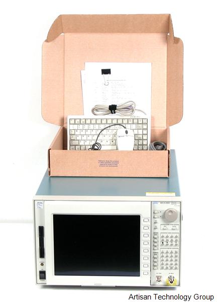 Tektronix WCA380 8 GHz Wireless Communication Analyzer