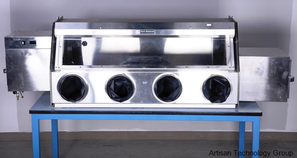Terra Universal Series 300 Glove Box