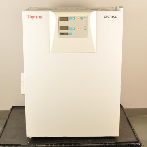Heraeus 6001-C4 Automated Wide-Range Incubator with Plate Shuttle System