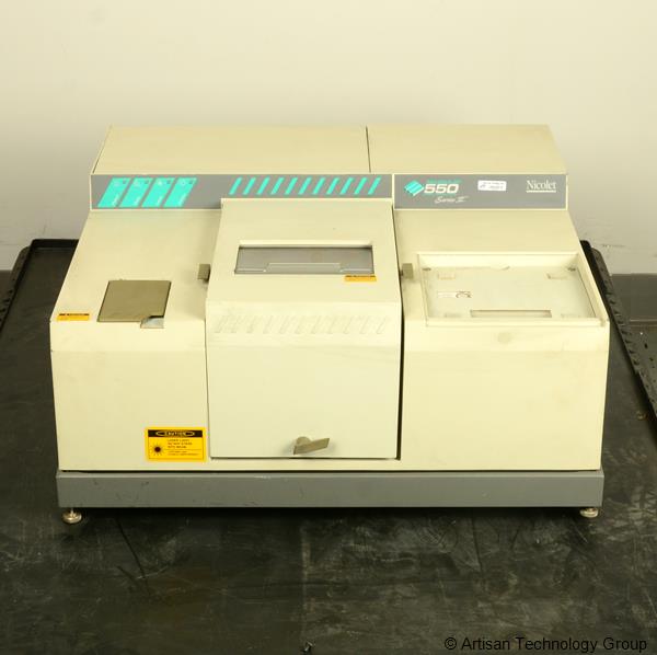 Nicolet Magna-IR 550 Spectrometer