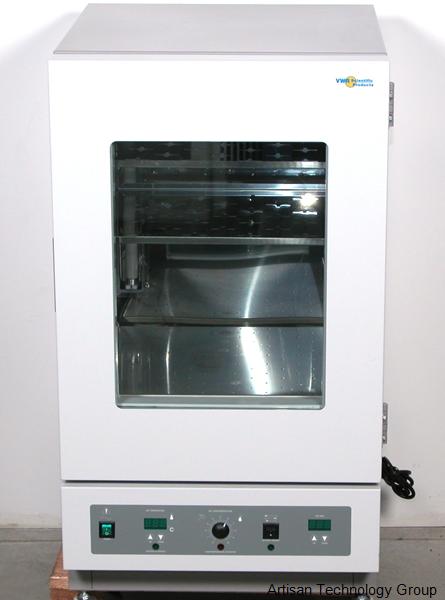 VWR 1575 Signature Benchtop Shaking Incubator