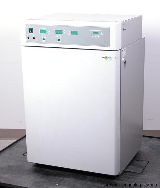 2425 Shel Lab (WaterJacketed CO2 Incubator) ArtisanTG™
